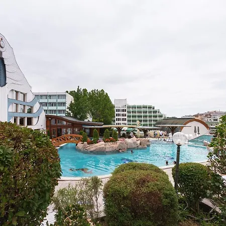 Апарт-отель Carbona Great Time 4*