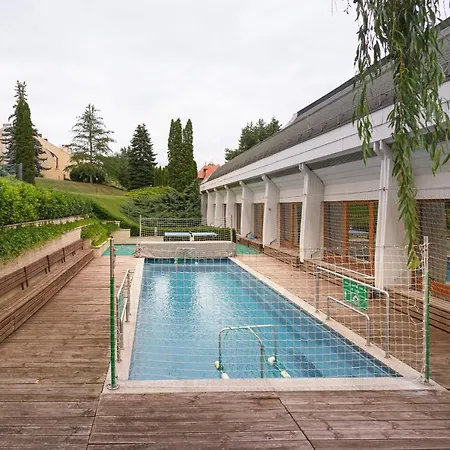 מלון דירות Carbona Great Time Hévíz