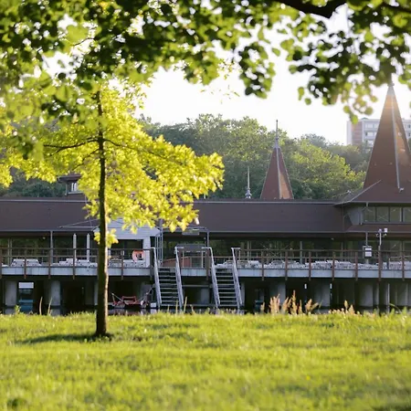 Carbona Great Time מלון דירות