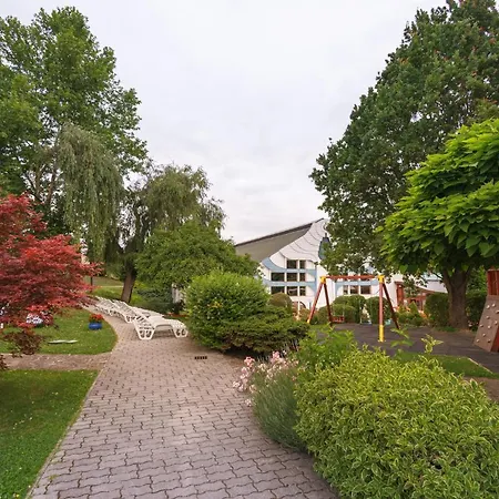 מלון דירות Carbona Great Time Hévíz