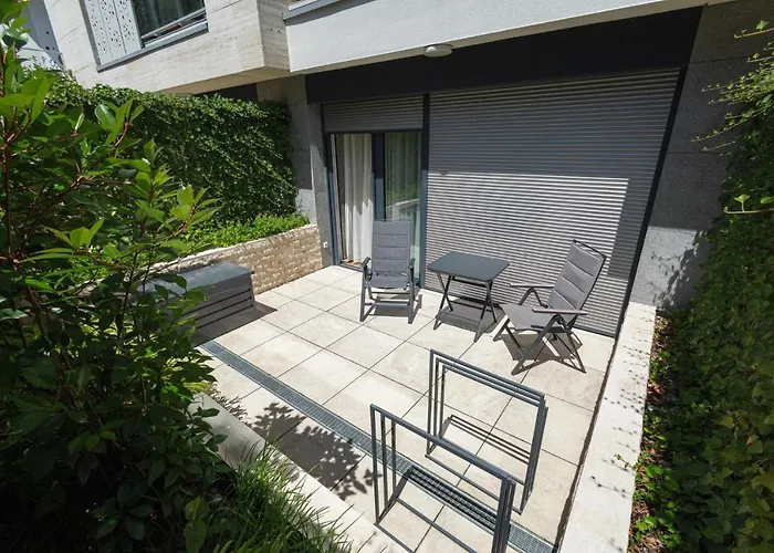 Carbona Great Time Aparthotel Hévíz