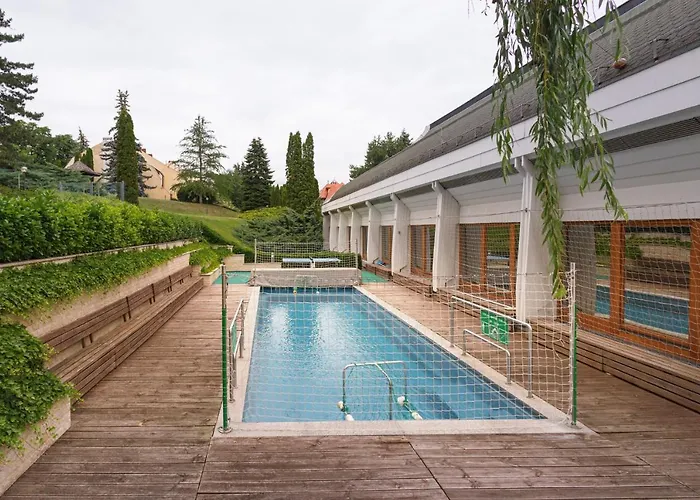 Hotel apartamentowy Carbona Great Time Héviz